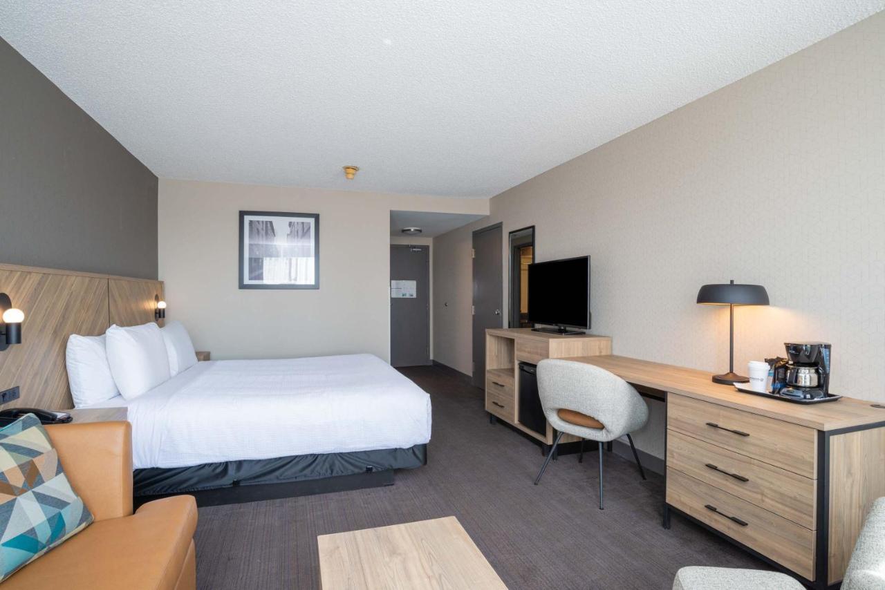 Sandman Hotel Montreal - Longueuil Buitenkant foto