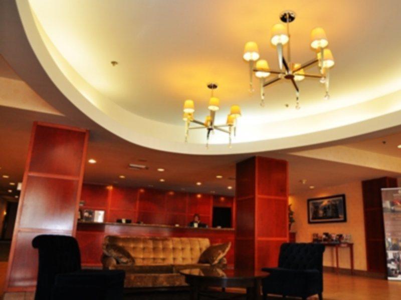Sandman Hotel Montreal - Longueuil Buitenkant foto