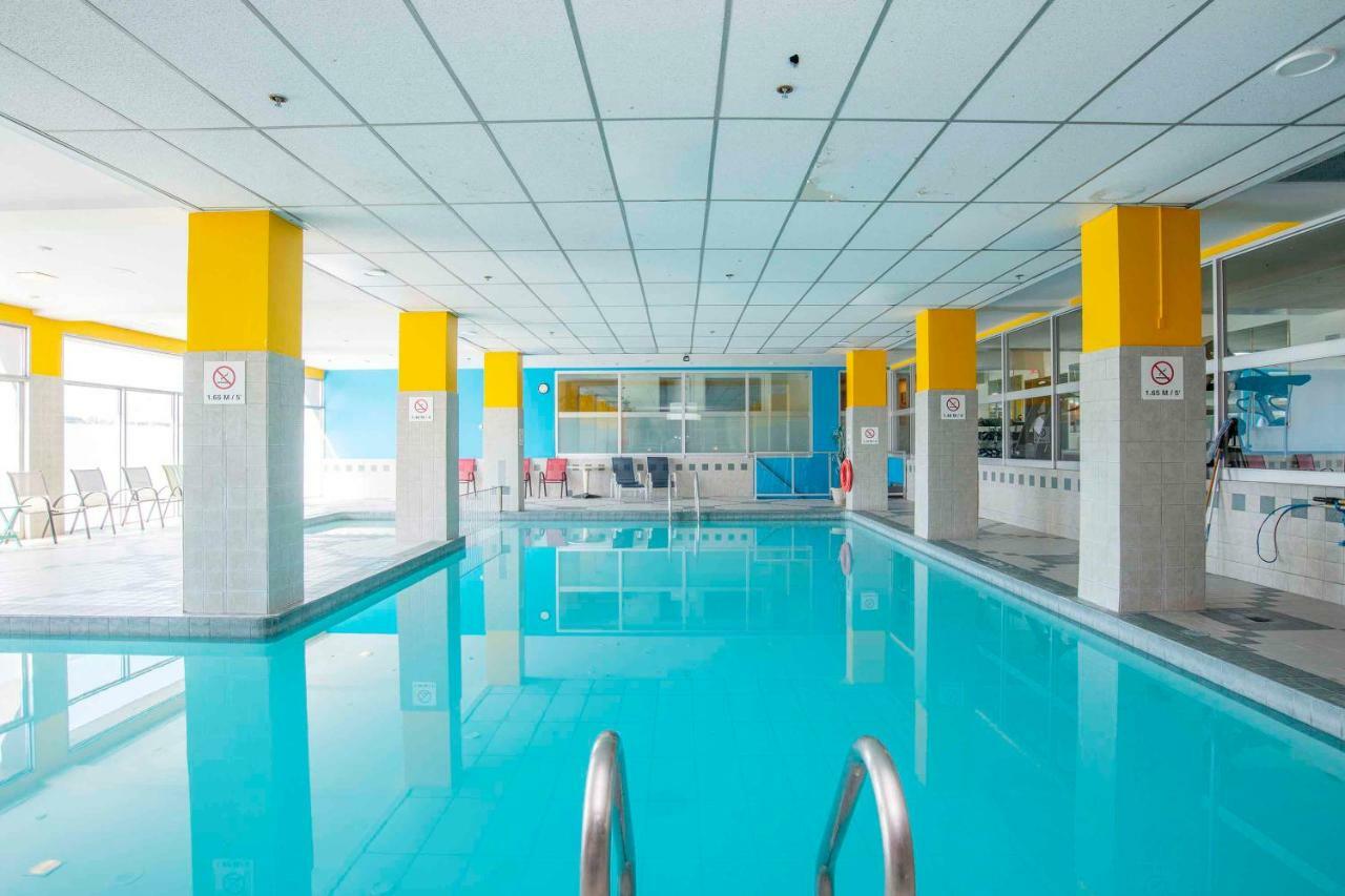 Sandman Hotel Montreal - Longueuil Buitenkant foto